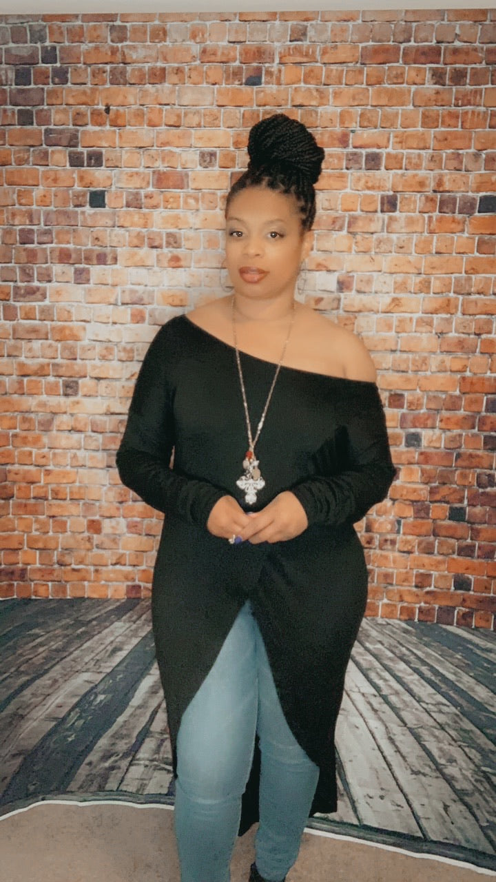 The Zara Top - Black