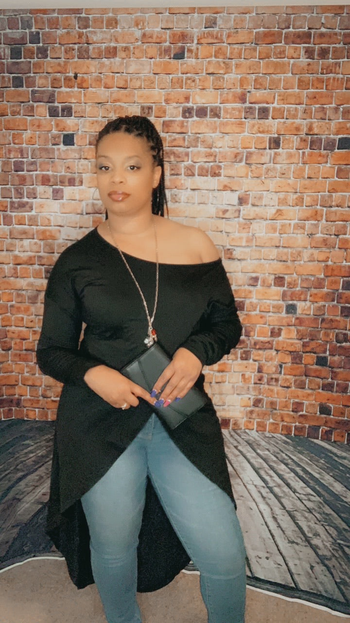 The Zara Top - Black