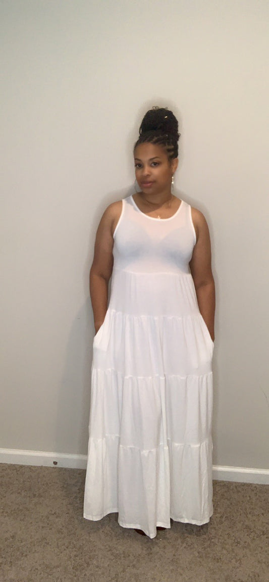 The Claire Maxi Dress (White)